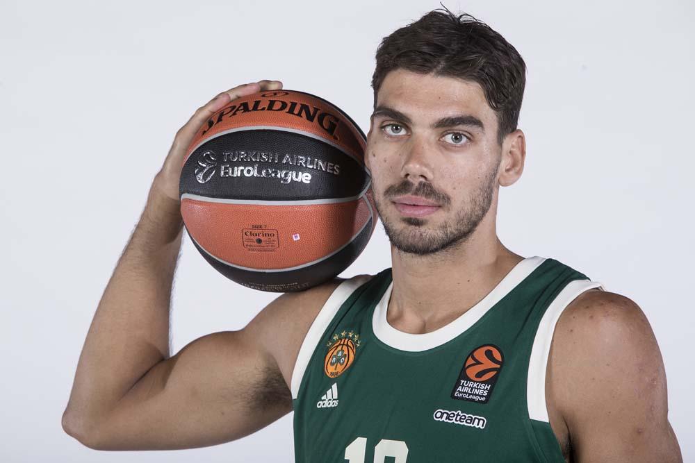 充满悬念 充满悬念