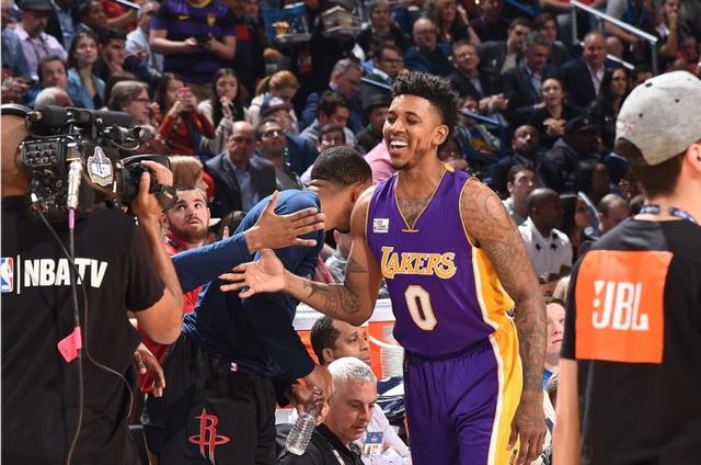 这支球队不 这支球队不