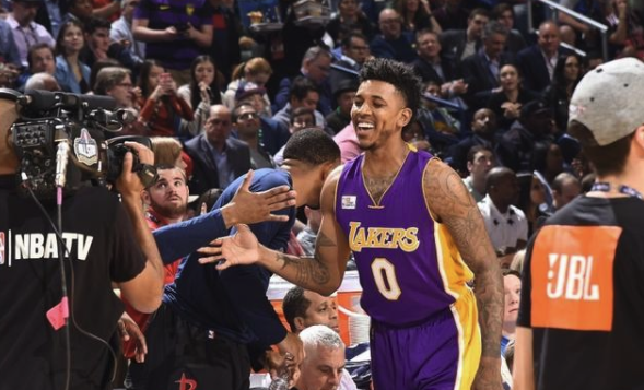 占位牵制 占位牵制